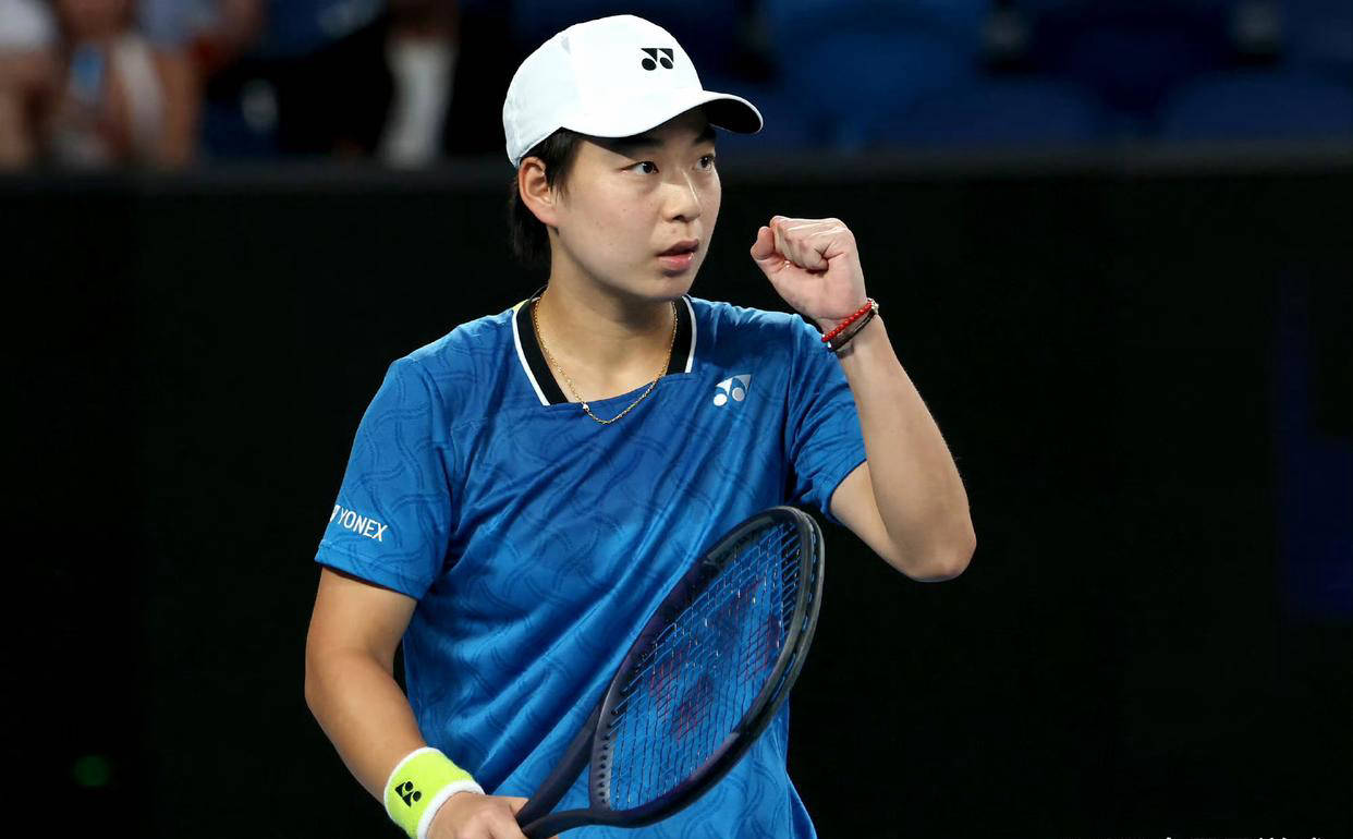 2026澳网正赛激烈开战!白卓璇逆转晋级,张之臻首轮遗憾出局
