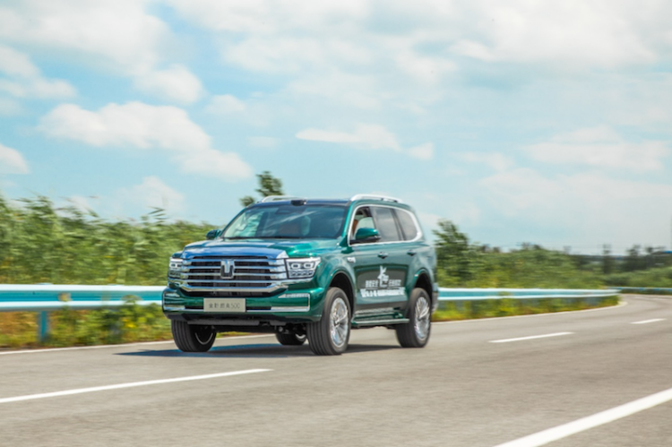 全新坦克500行业首测“风沙雨夜” 硬核智能安全挑战极限场景-国际在线