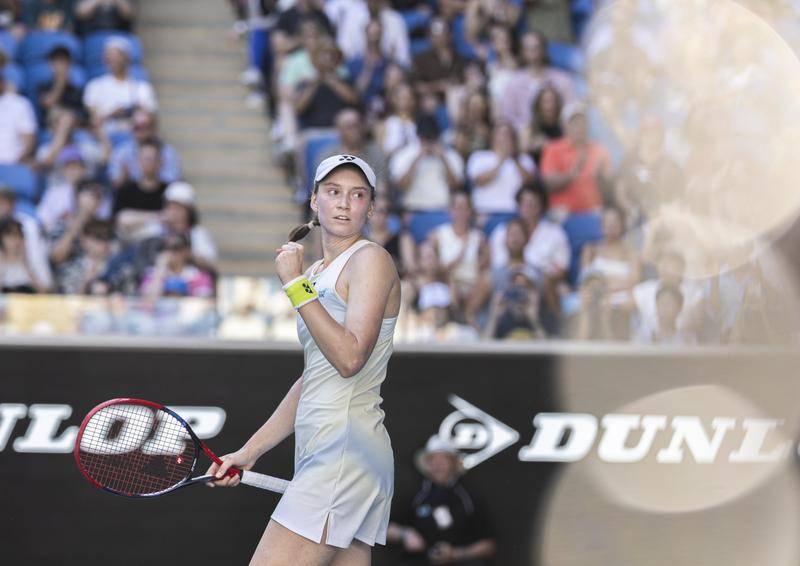 世界第2次盘仅拿1局!莱巴金娜2-0斯瓦泰克重返澳网四强_新华社_破发_连保