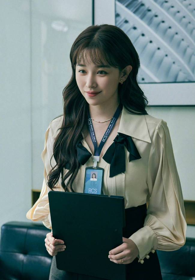 阚清子近照状态 产后复出惊艳众人