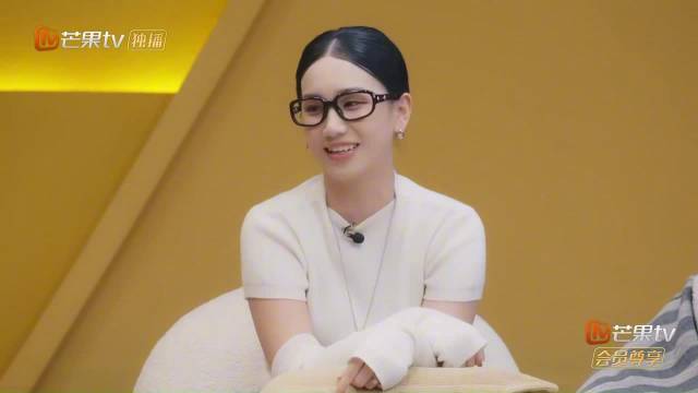 何美延再战奇葩说，曾19年未婚参赛今谈离婚水成长