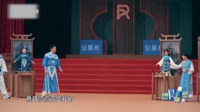 范丞丞质疑姚译添针对他，结果姚PD一句话让他闭嘴，太好笑丨奔跑