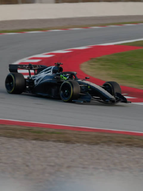 凯迪拉克F1巴塞罗那收官日发布千匹马力新车型