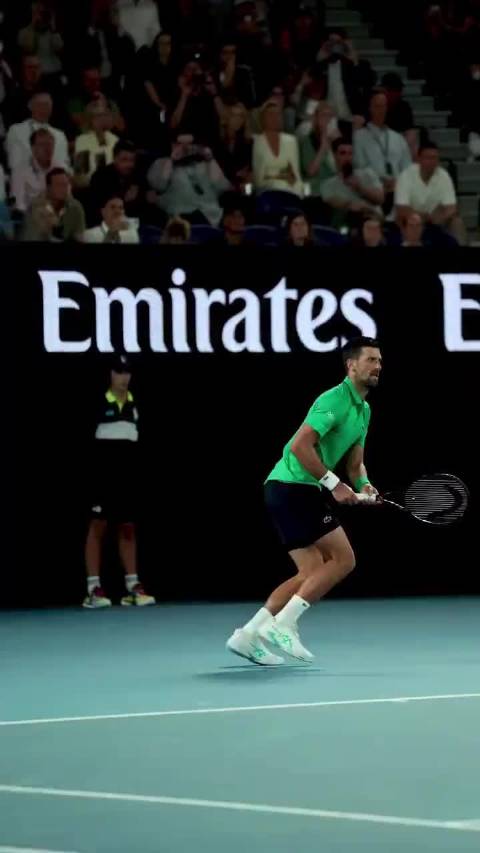 德约科维奇逆转晋级澳网男单决赛