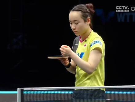 谁懂这离谱瞬间啊，直接笑到失控球拍腾空而起！