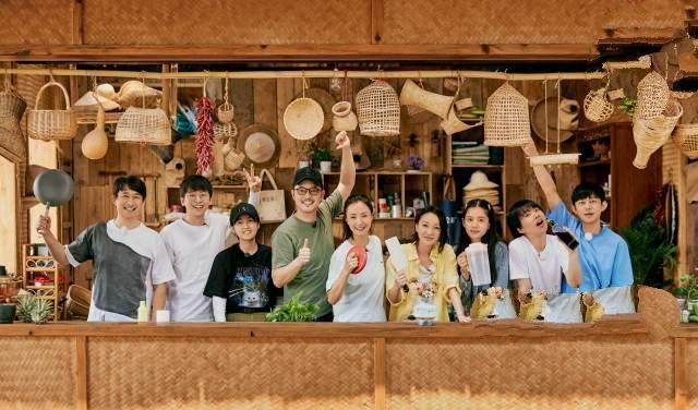 《向往的生活》神技PK:陶虹健身孔雀伴舞,周迅放大招羡煞杨丽萍张子枫_订阅