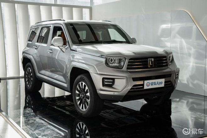 【坦克700Hi4-T 百万级豪华配置解读_汽车新闻】-易车_柳州华嵘坦克店