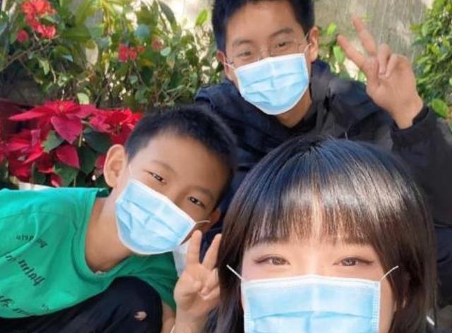 孙卓奶奶曾跪地寻孙,和人贩子对峙超硬核,孙海洋全家已返回深圳孙悦三姐弟_订阅