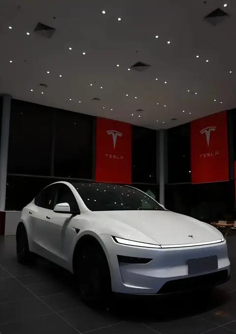 特斯拉系列车型介绍，买电车你会考虑特斯拉嘛