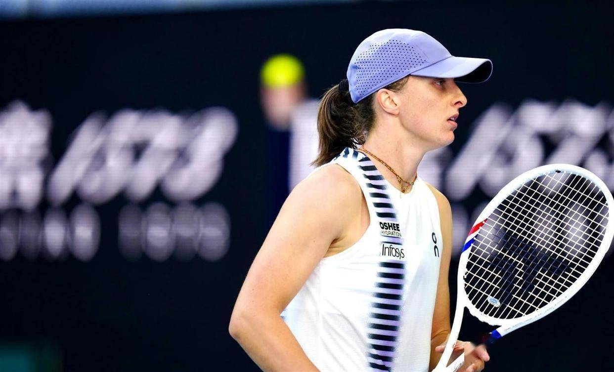 澳网最新消息!斯瓦泰克0-2莱巴金娜,赛后说出比赛失利原因_底线_进攻机会_失误