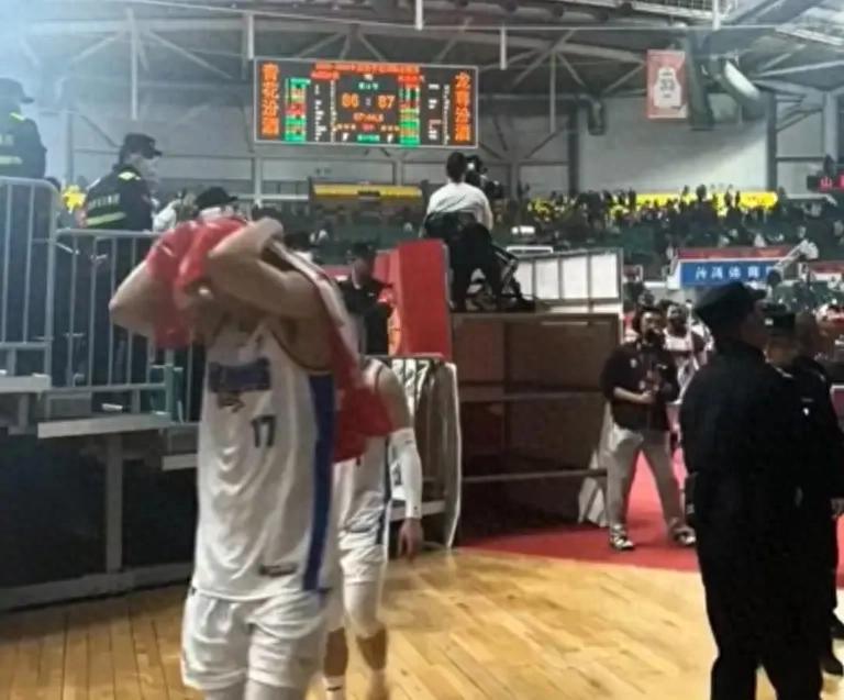 CBA最新消息:山西主场被追罚，青岛申诉被驳回，辽男挽留杨鸣