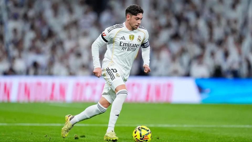 每体:巴尔韦德或将以右后卫角色出战对阵马竞的西超杯