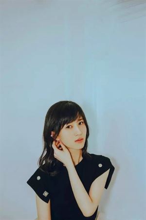 Papi酱：一个集美貌与才华的女子，真是网红届的一股清流啊！