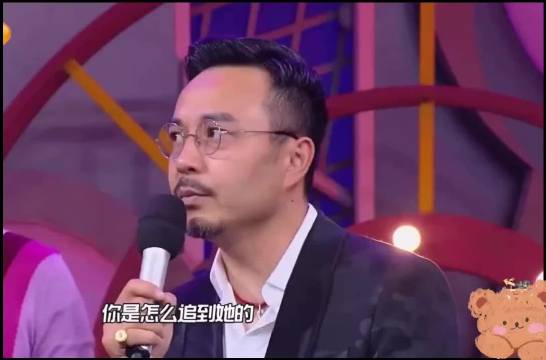 颖儿说付辛博追她套路多，天天中午陪着吃饭