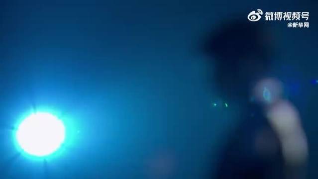 刘宇宁献唱热辣滚烫诠释勇敢追梦