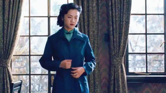 重温李安大作，美人美T梁的剪刀腿