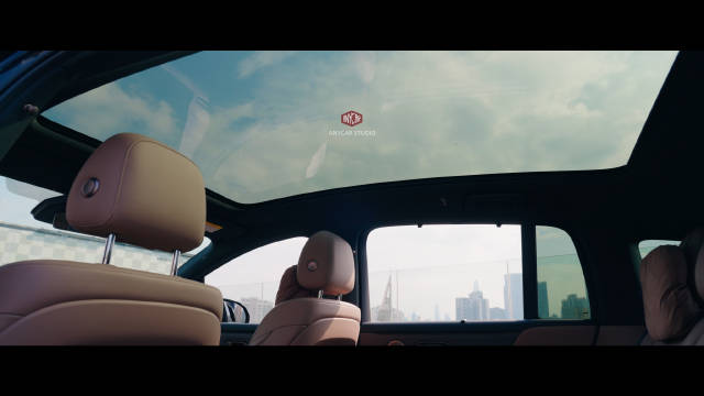 连续几天的好天气结束了，所幸定格了晴空