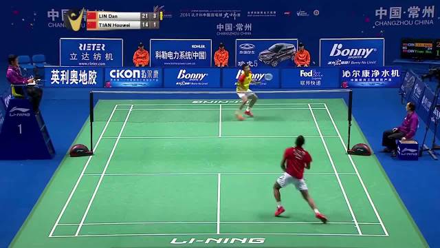 鱼跃救球，丹神服过谁 石宇奇 林丹