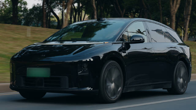 黑武士—理想i6，这外形喜欢不？