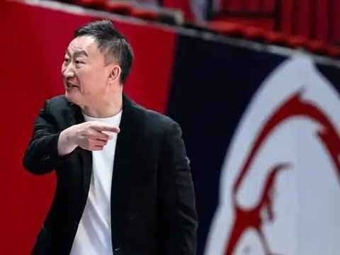 输北控发布会！刘维伟怪罪内线劣势，球员疲惫，不满最后漏三分!