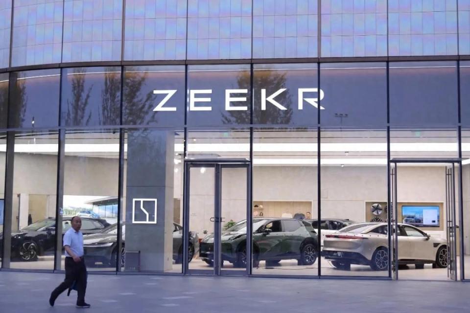 2025,豪华汽车市场三国杀