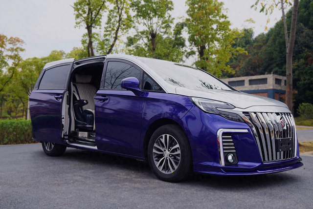 家用MPV怎么选?GL8 vs 奥德赛 空间/油耗/舒适全面对比