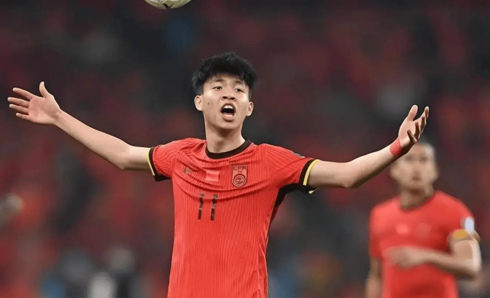 媒体人谈王钰栋留洋：中国球员想在欧洲立足很难，要先沉淀