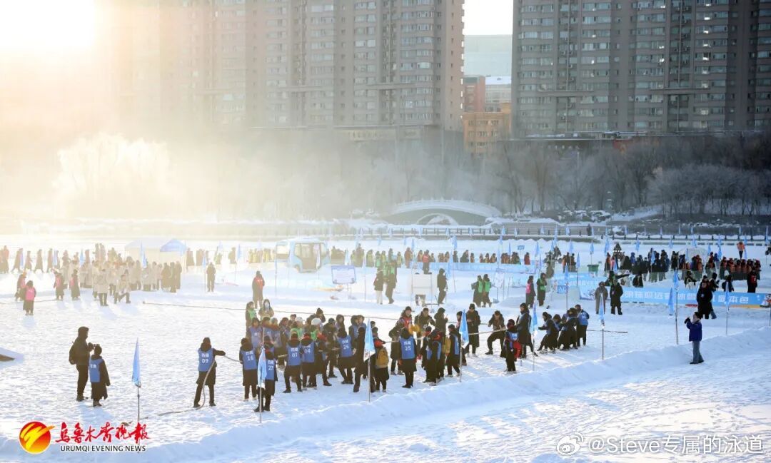 奥运冠军汪顺与青少年共赴乌鲁木齐冰雪嘉年华