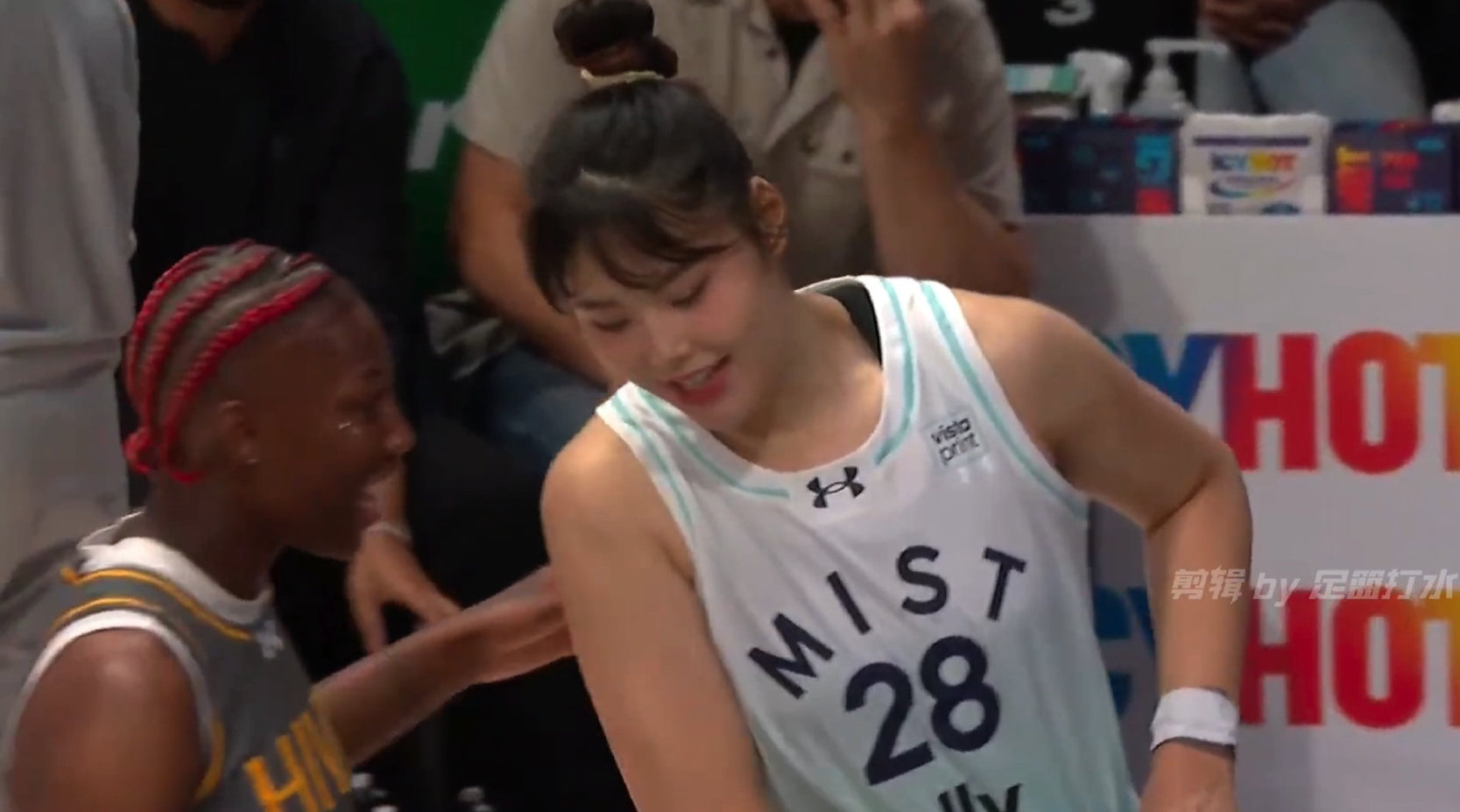 以8分钟9分2板1断的数据 开启了Unrivaled下半赛季首战