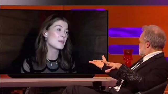 裴淳华因幽默言论走红，曾出演《消失的爱人》