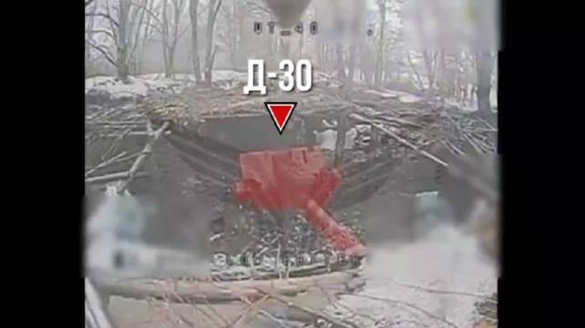 卢比孔无人机小组打击目标合集，包括D-30，皮卡，掩体，通讯设备等