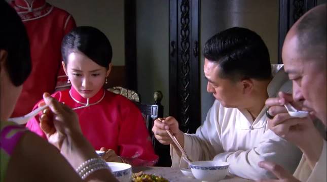 都以为老爷要绝后，哪料新姨太太怀上了，继承千万家业