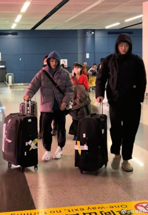 徐杰复出再伤，广东三分断电！宁波2米32法尔成内线噩梦