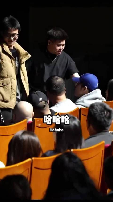 男子冒充玛莎拉蒂车主求爱遭当场拆穿