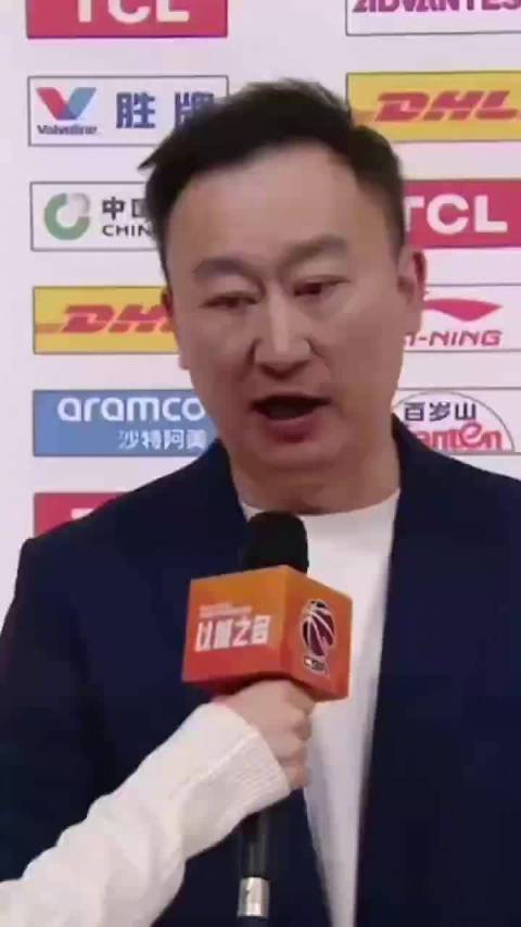 韦瑟斯庞发烧缺阵