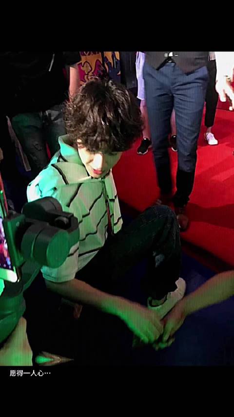 我不行了哥 小小的老要被你迷成啥掉了！好权威好伟大的一张俩