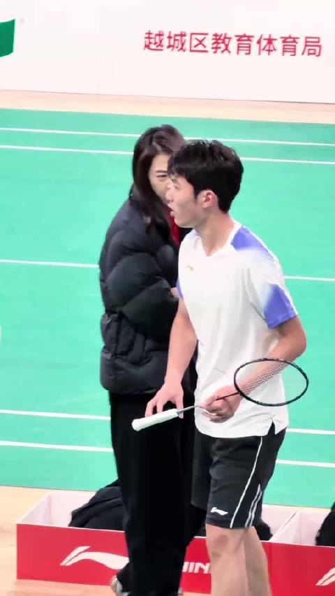 亚运最年轻女单冠军王适娴执教北体大助球队创佳绩