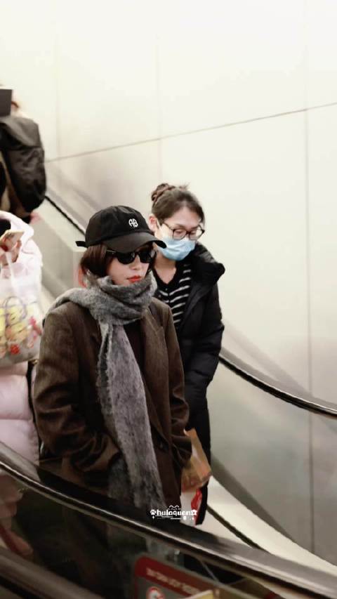 没有不恋姐的义务！ 没有不爱秦岚的义务！