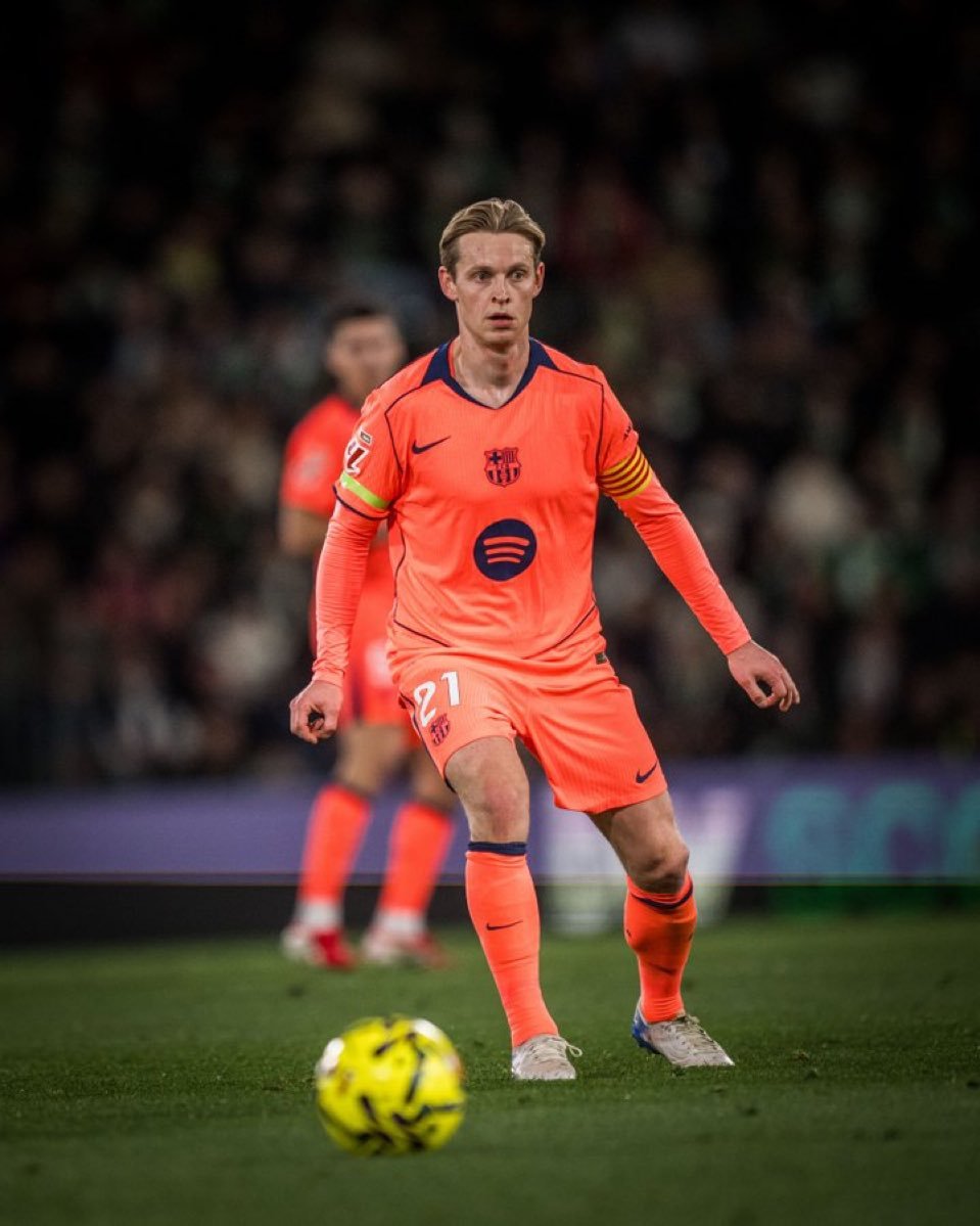 巴萨客场3比1胜埃尔切，亚马尔闪击德容助攻费兰破门