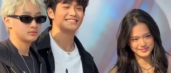 冉莹颖、曹格、钟丽缇三人孩子同框，是继童年参与《爸爸去哪儿》综艺后首次公开合体