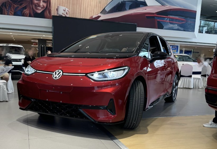 大众ID.3 GTX套件版到店,纯电“小钢炮”既视感,内置麂皮用料
