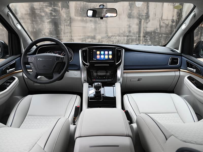 问界新M7纯电版的车内智能互联系统体验怎么样?