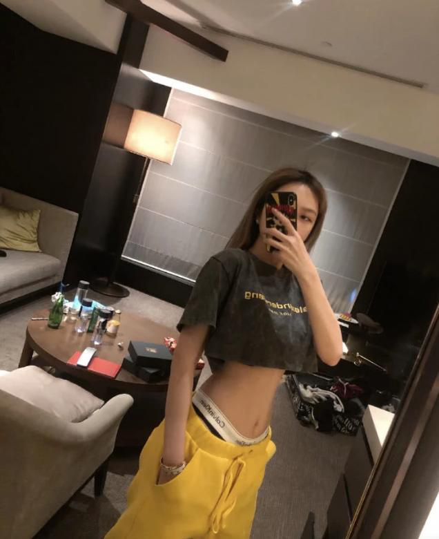 罗志祥女友周扬青再被内涵“整容” 在线霸气回怼