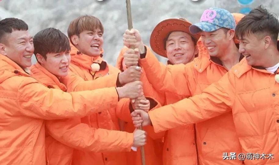 46岁罗志祥近况曝光!去国外开演唱会和粉丝挨个击掌,脸僵变蜡像