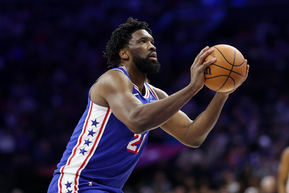 恩比德追平奥尼尔，成NBA历史上中锋40+得分场次第4多球员