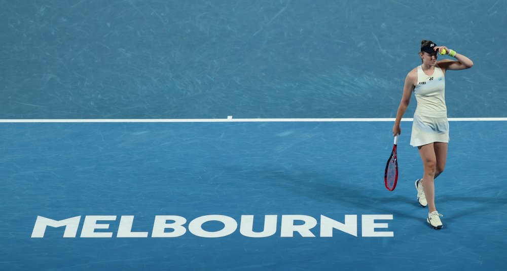 网球——澳网女单决赛：莱巴金娜夺冠