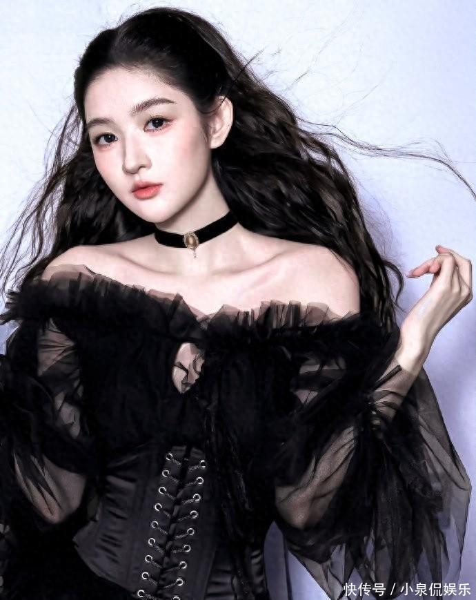 汪东城藏满王玉雯视频！网友笑疯：这是公开的粉丝行为吧