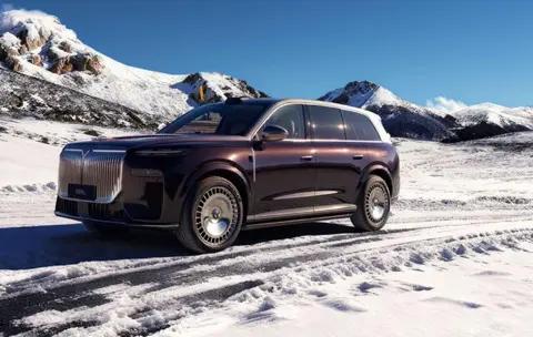 2025车市总结丨重新定义行业豪华标准的中国品牌旗舰SUV