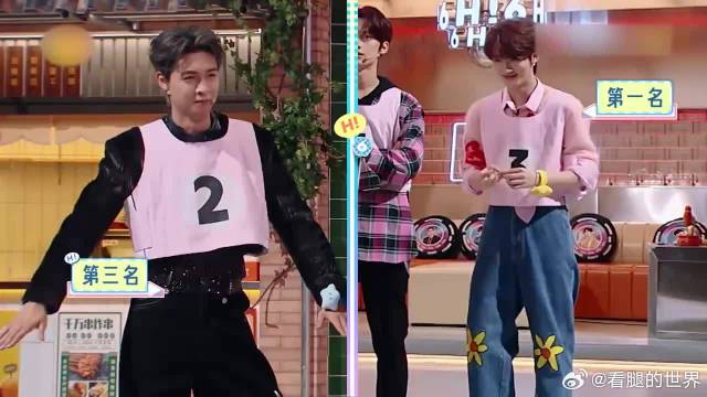 林俊杰帮苏醒张远挑卡片，结果一个头像都没有，尴尬