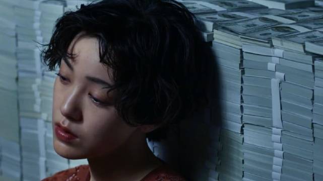 爱是延迟的回响，灵魂渗透成生命印记